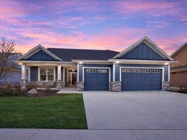 2371 Brandwood Road SW, Rochester, MN 55902