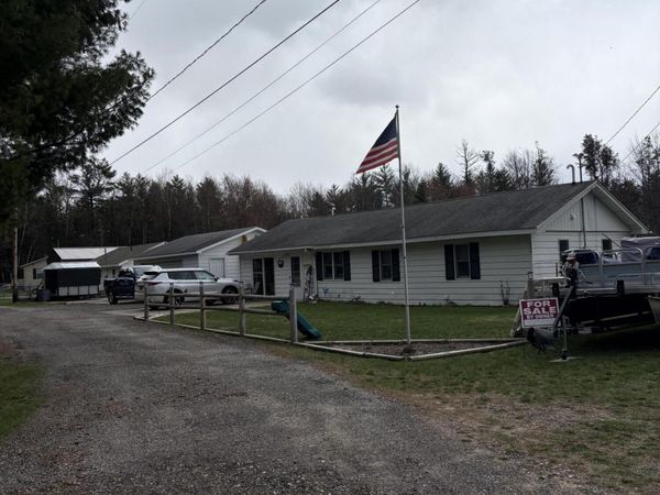 9356 Ester Drive, St. Helen, MI 48656