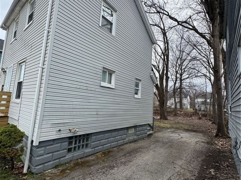 10604 Nelson Avenue, Cleveland, OH 44105 Photo 5