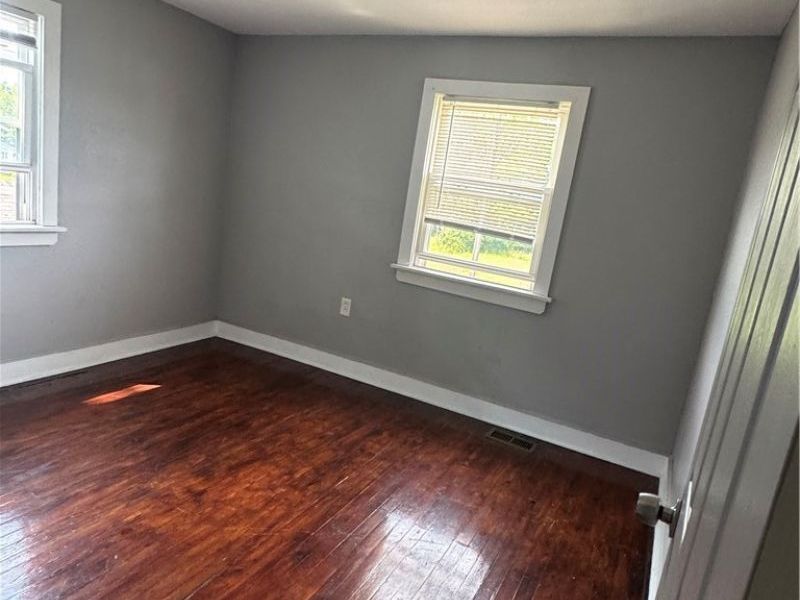 10604 Nelson Avenue, Cleveland, OH 44105 Photo 9