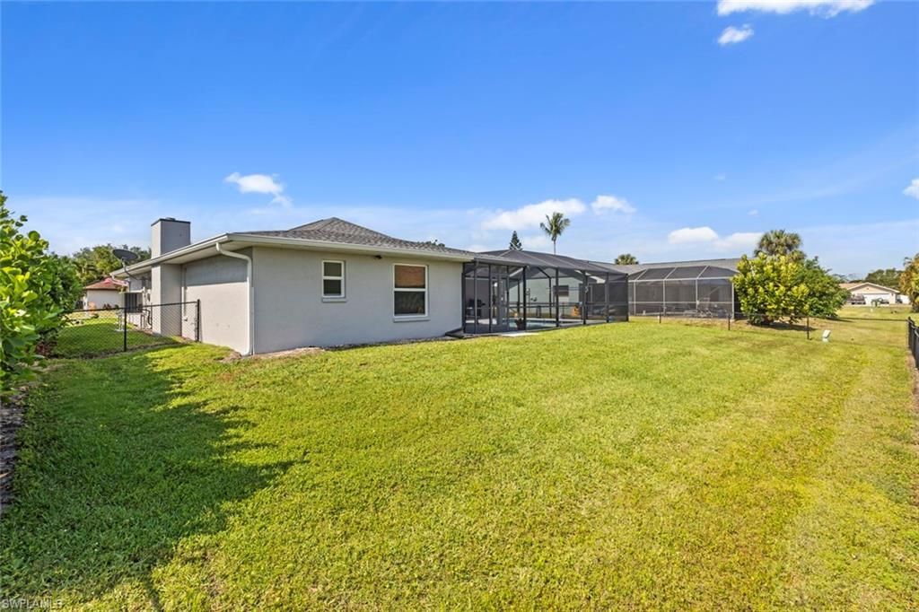 6048 Perthshire Ln, Fort Myers, FL 33908 Photo