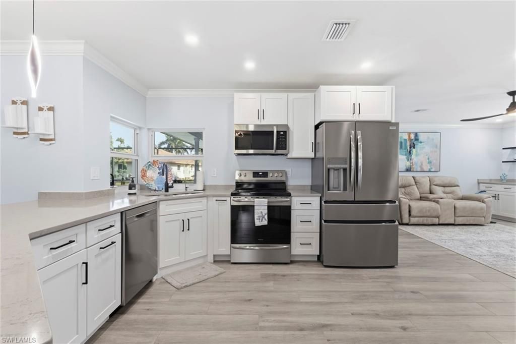 6048 Perthshire Ln, Fort Myers, FL 33908 Photo