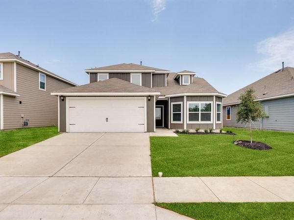 9680 Stranton Drive, Fort Worth, TX 76140