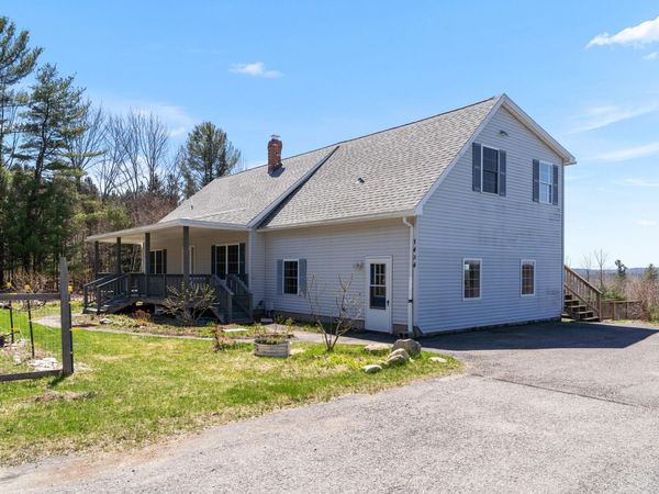 1434 North Road , Mount Vernon, ME 04352