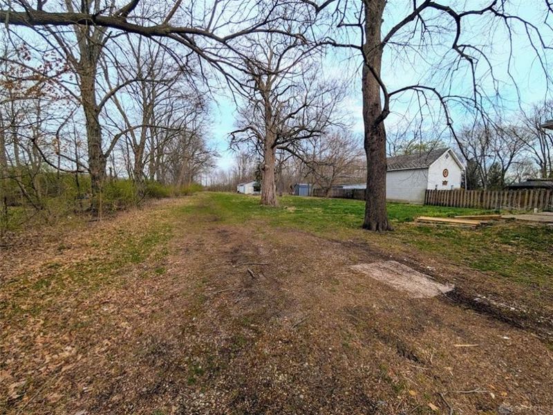 10796 Preble County Line Road, Clay Township, OH 45309 Photo 3