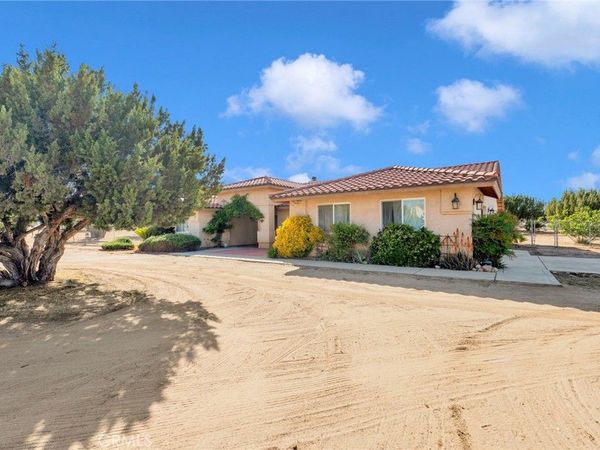 8626 Coyote Trail , Oak Hills, CA 92344
