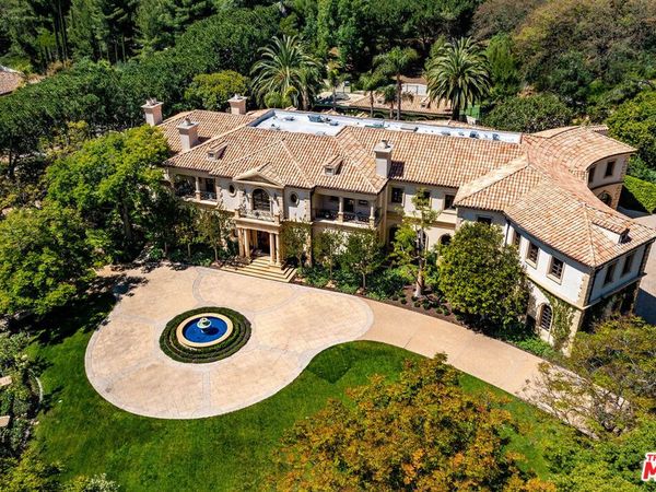 70 Beverly Parkway , Beverly Hills, CA 90210