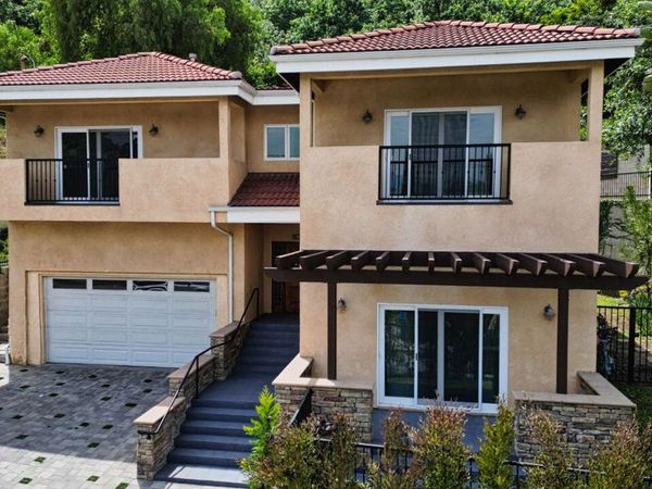 1630 Bridgeport Drive , Los Angeles, CA 90065