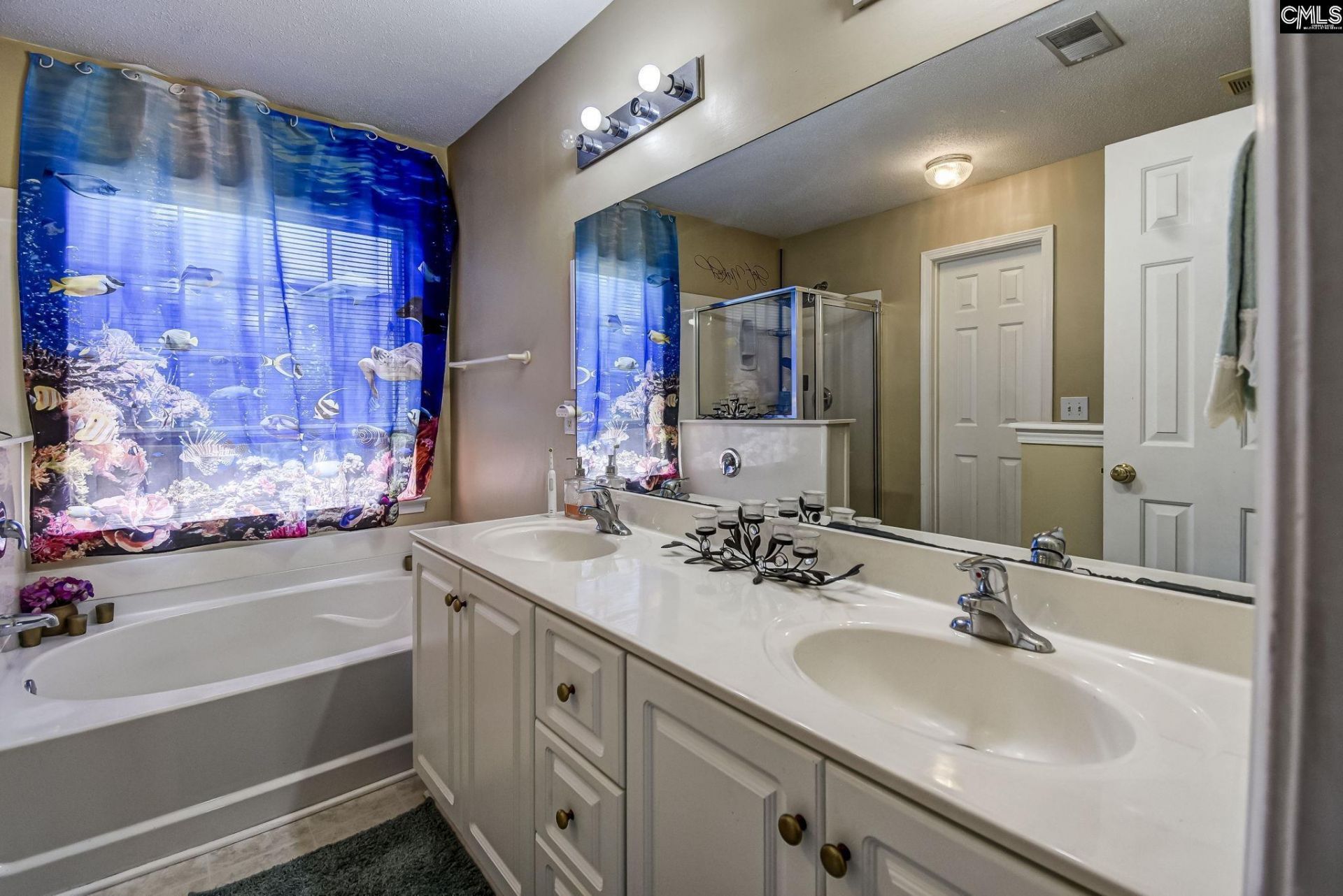 135 Waterville Drive  Photo 15