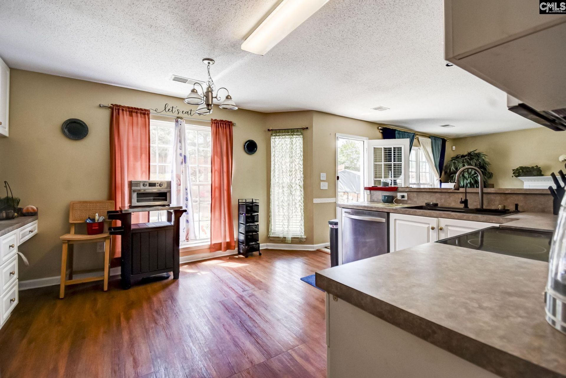 135 Waterville Drive  Photo 19