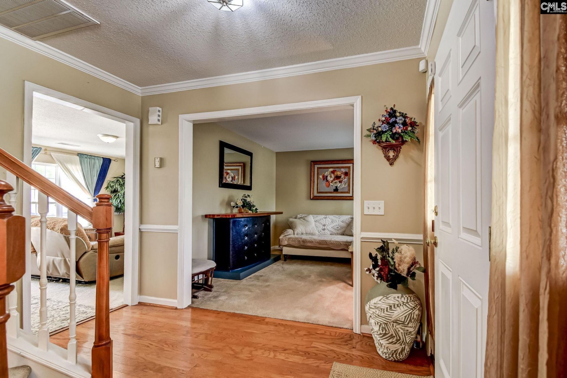 135 Waterville Drive  Photo 6