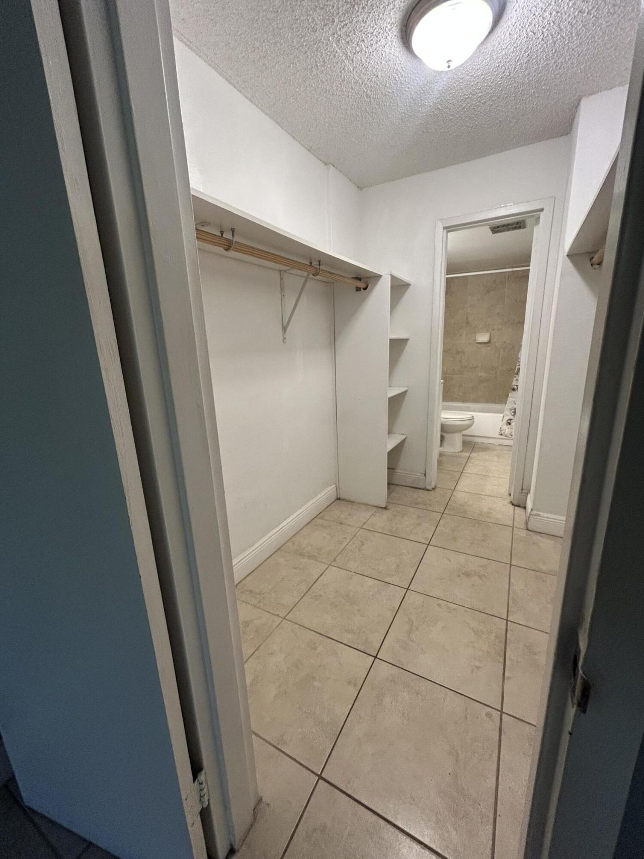 1805 Sans Souci Boulevard, Unit 507, North Miami, FL 33181 Photo