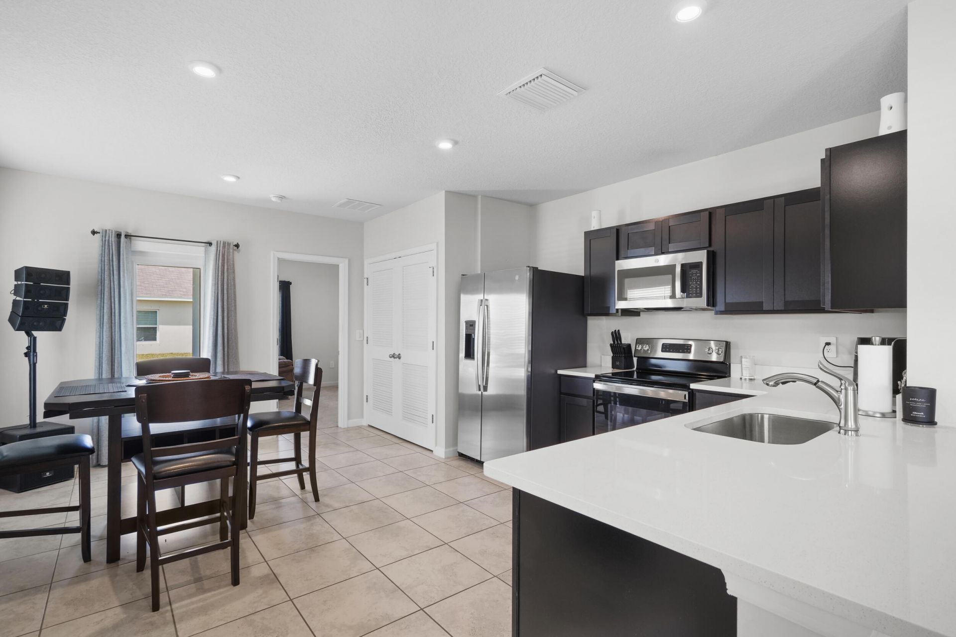 521 Cherimoya Street, Fort Pierce, FL 34981 Photo