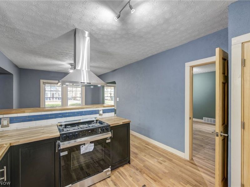 2127 Marlindale Road, Cleveland Heights, OH 44118 Photo 15