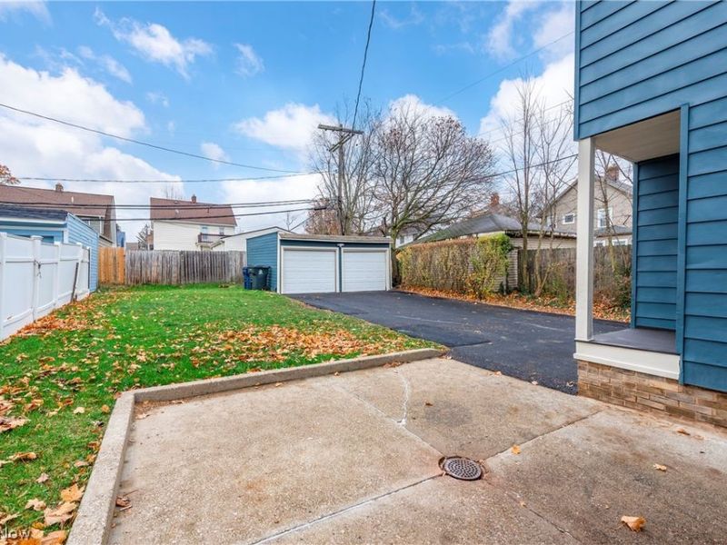 2127 Marlindale Road, Cleveland Heights, OH 44118 Photo 5