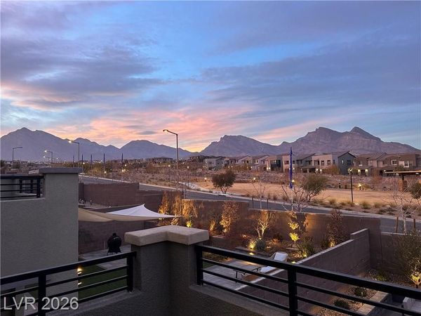 11548 Salt Creek Avenue, Las Vegas, NV 89138