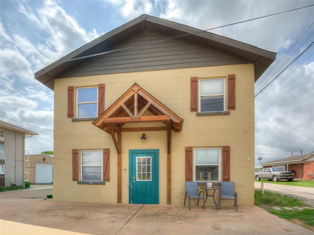 110 NW 3rd Street, Blanchard, OK 73010 Main Photo