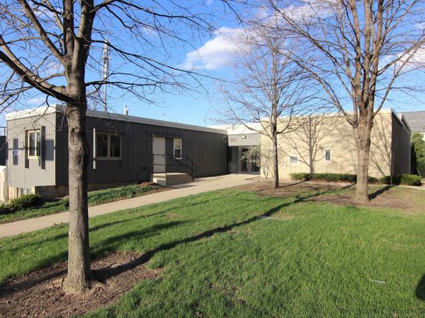 2304 College Street, Cedar Falls, IA 50613