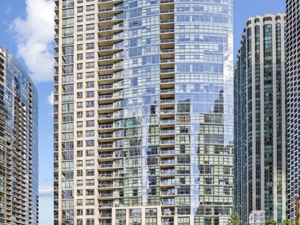 Unit 2204, Chicago, IL 60601