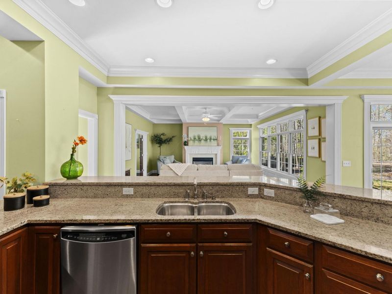 5697 Salem Drive, Westerville, OH 43082 Photo 21