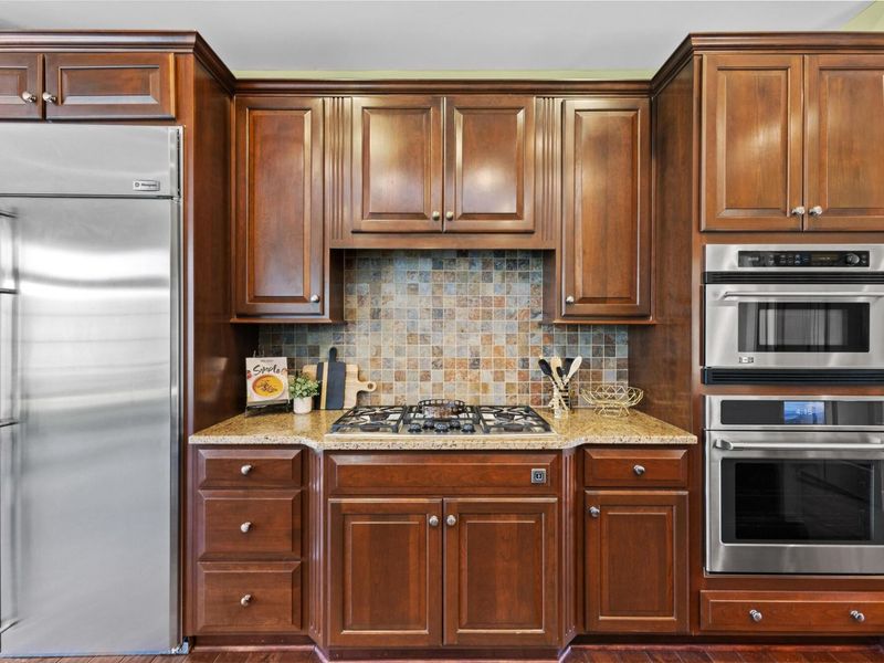 5697 Salem Drive, Westerville, OH 43082 Photo 22