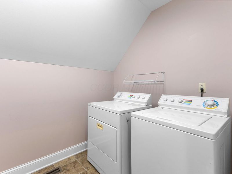 5697 Salem Drive, Westerville, OH 43082 Photo 48