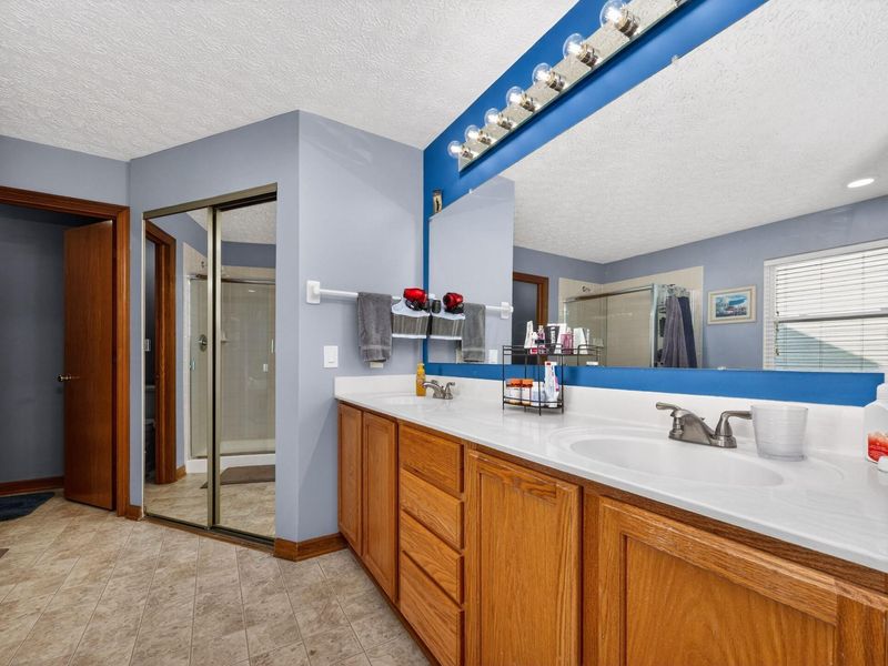 1897 Iris Court, Grove City, OH 43123 Photo 25