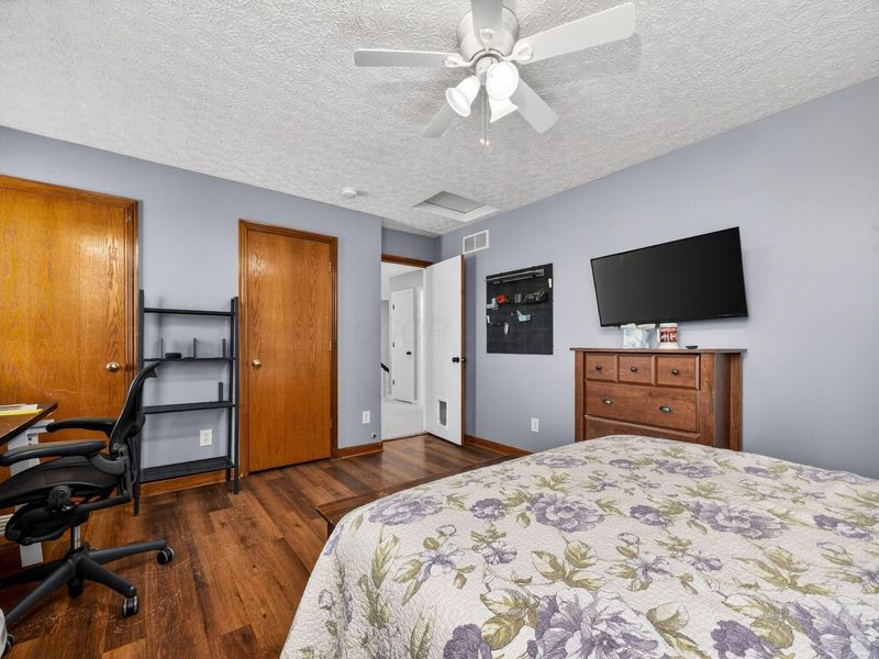 1897 Iris Court, Grove City, OH 43123 Photo 31