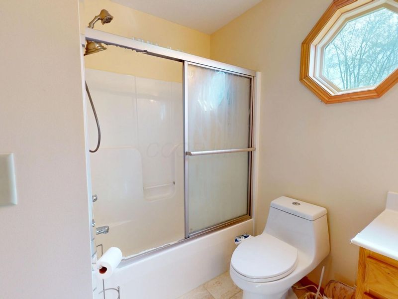 151 Heatherwood Drive , Howard, OH 43028 Photo 28