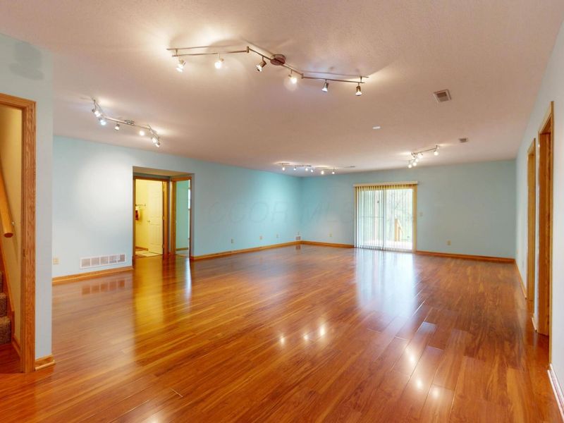 151 Heatherwood Drive , Howard, OH 43028 Photo 29