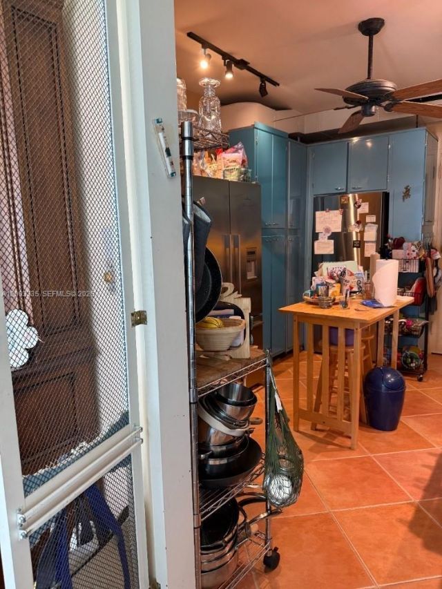 5055 Collins Ave, Unit 4C, Miami Beach, FL 33140 Photo