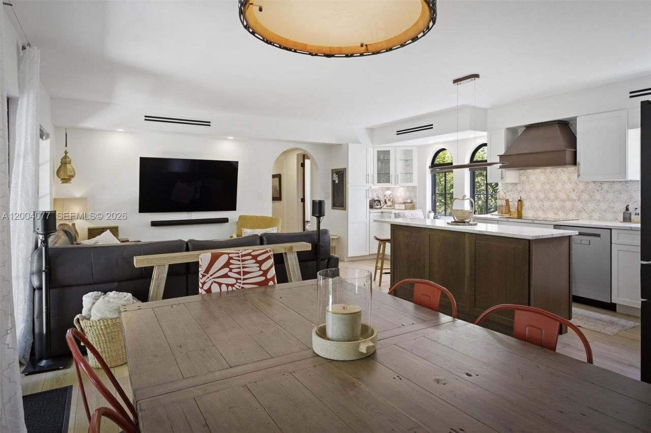 1103 Pizarro St, Coral Gables, FL 33134 Photo