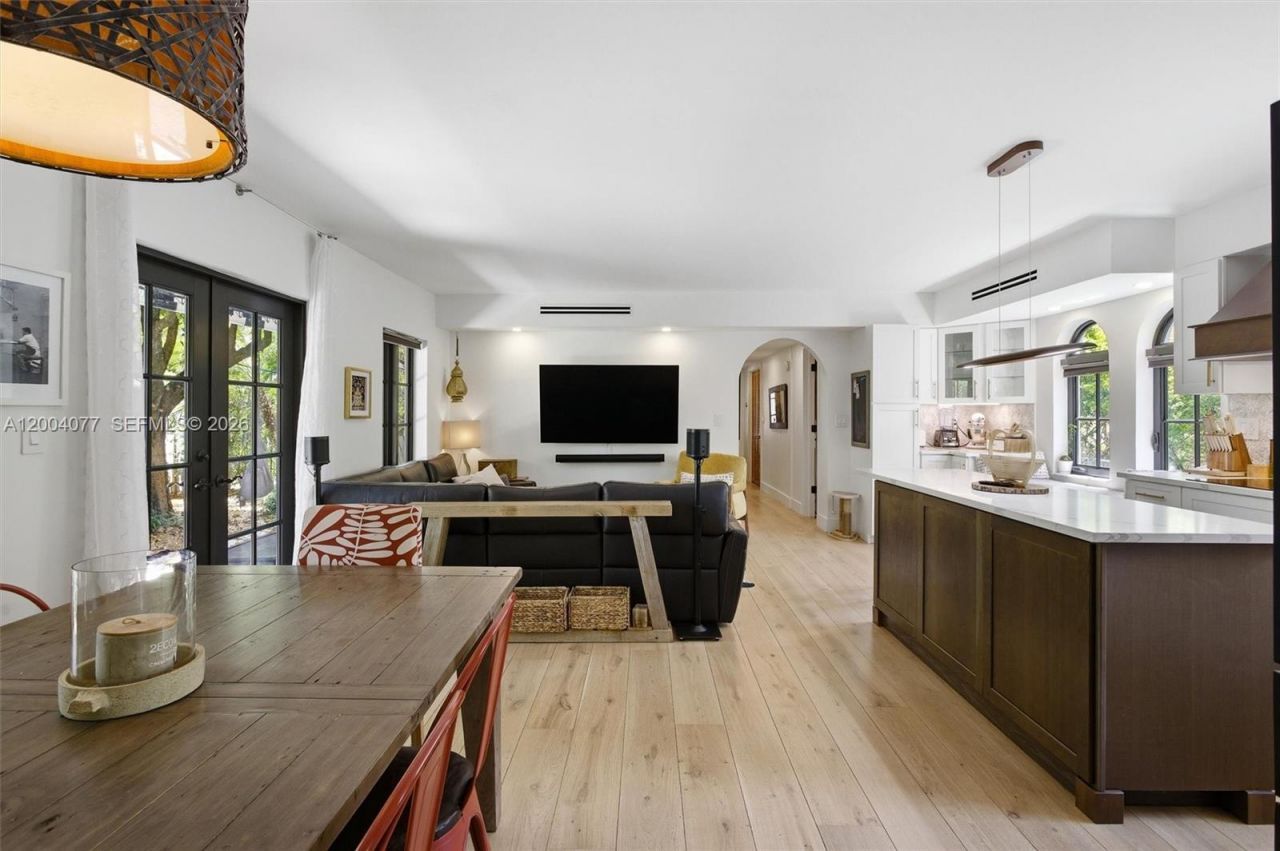 1103 Pizarro St, Coral Gables, FL 33134 Photo