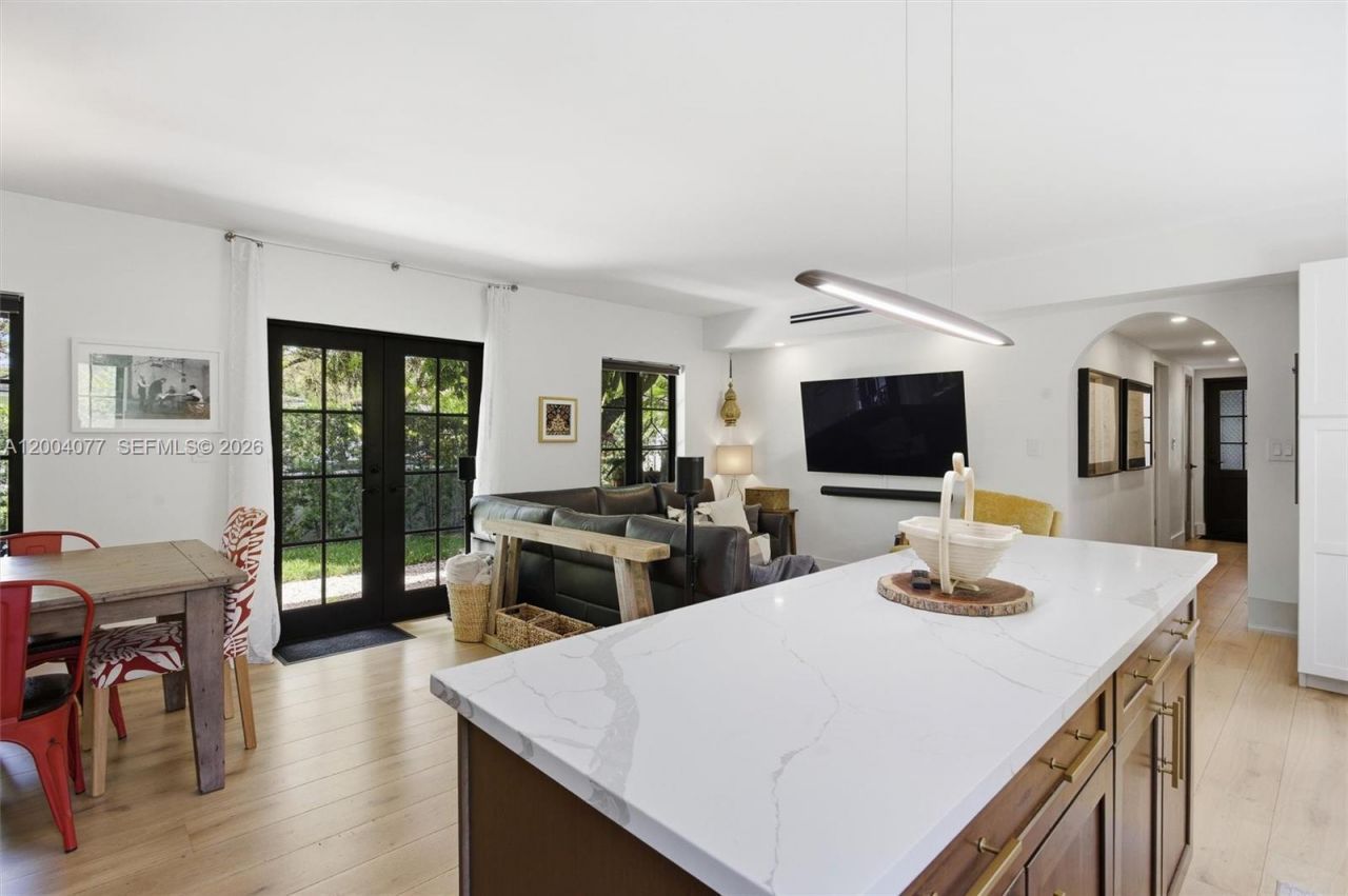 1103 Pizarro St, Coral Gables, FL 33134 Photo