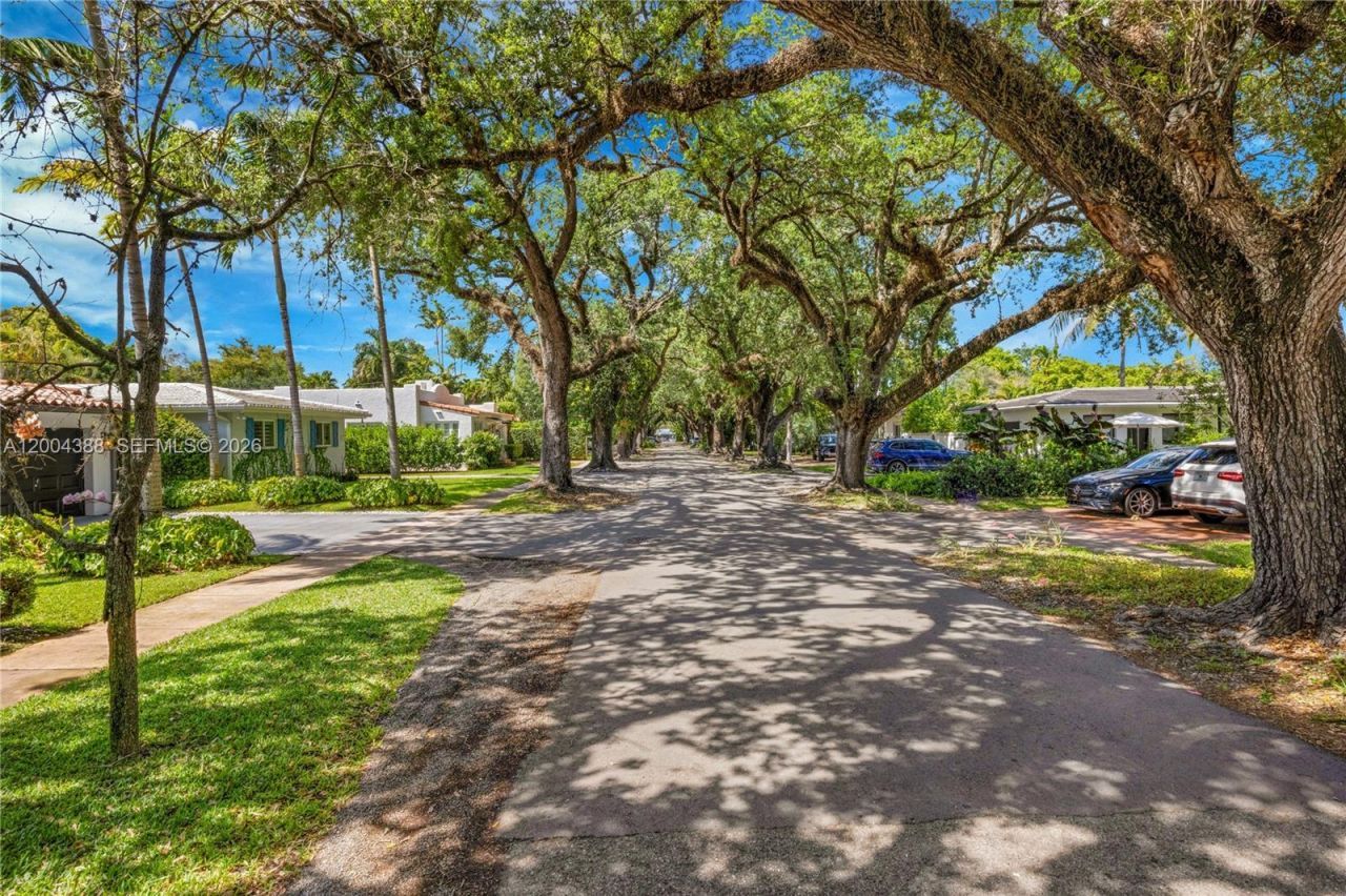 918 Santiago St, Coral Gables, FL 33134 Photo