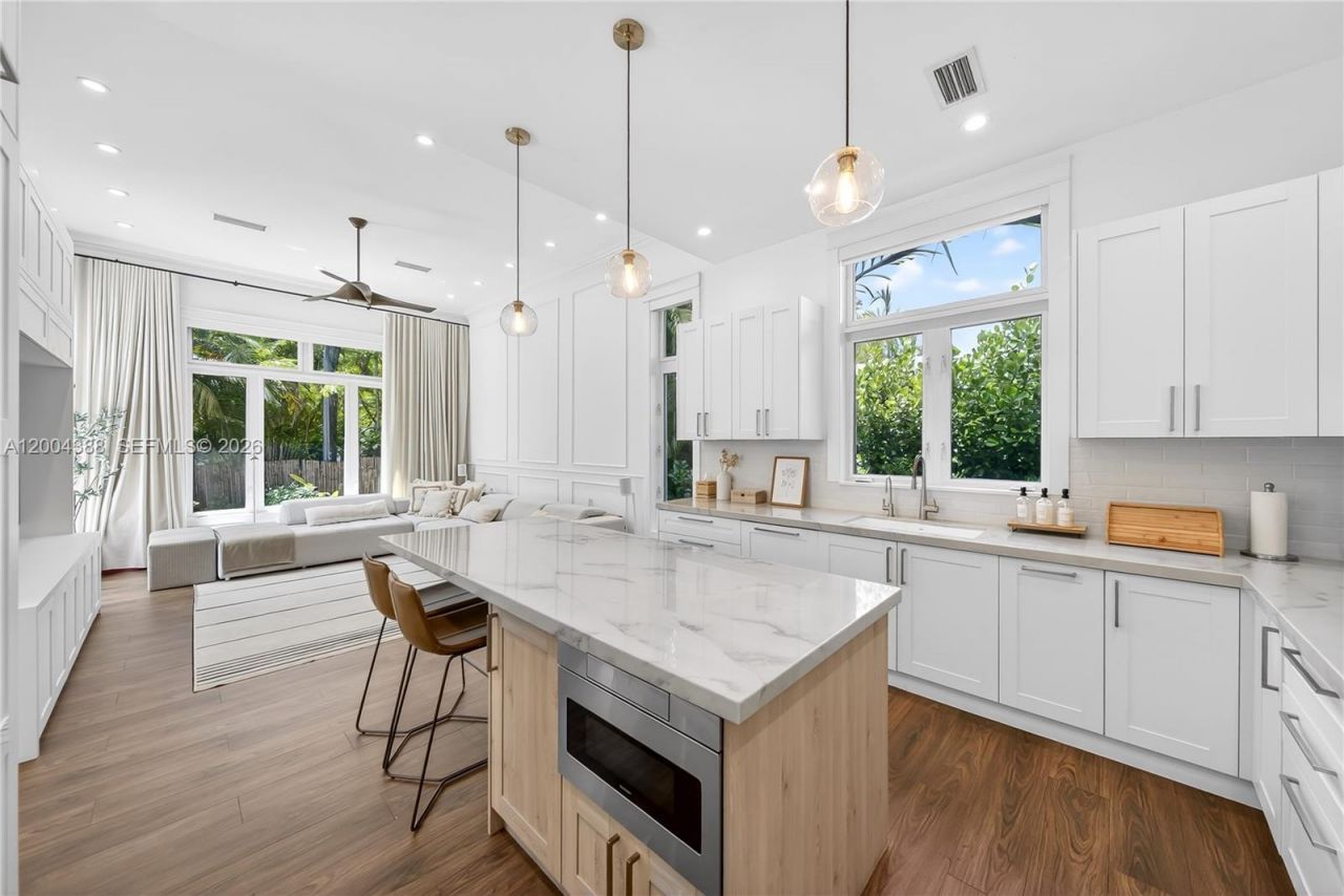 918 Santiago St, Coral Gables, FL 33134 Photo
