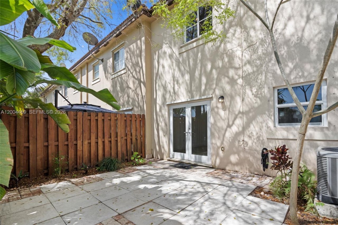 22251 SW 88th Path , Cutler Bay, FL 33190 Photo