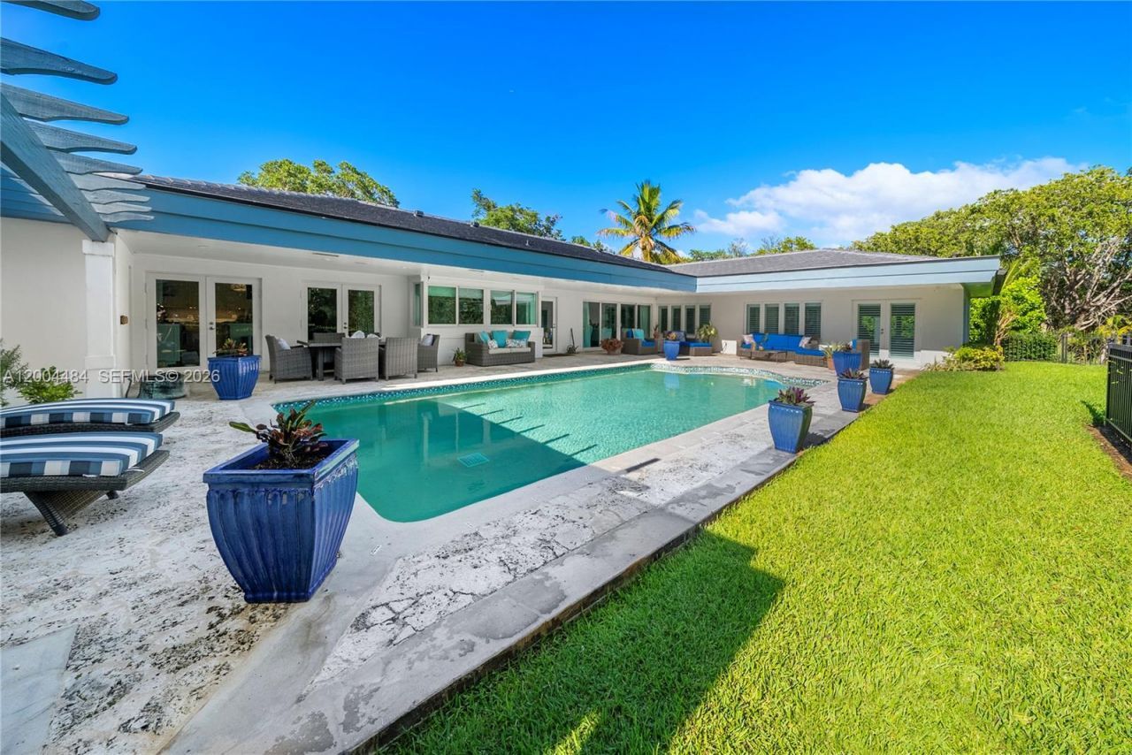 600 Conde Ave, Coral Gables, FL 33156 Photo
