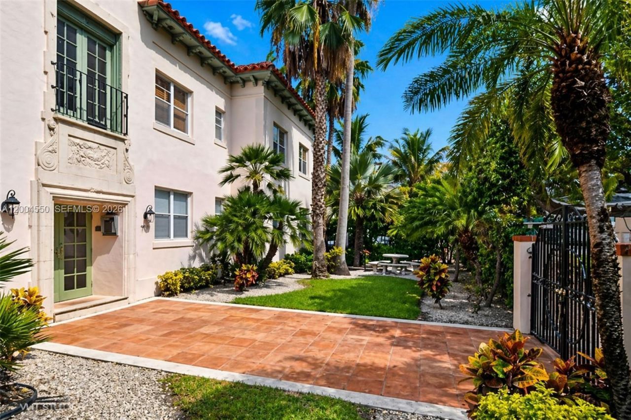 750 Pennsylvania Ave, Unit 1, Miami Beach, FL 33139 Photo