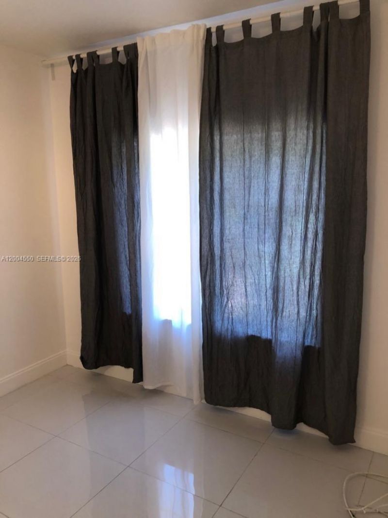 750 Pennsylvania Ave, Unit 1, Miami Beach, FL 33139 Photo