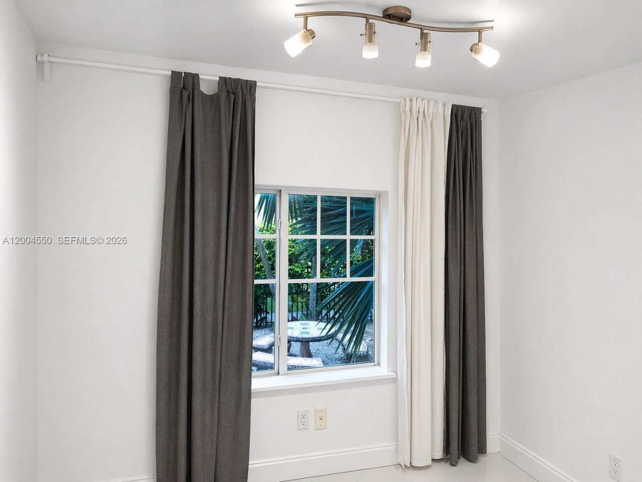 750 Pennsylvania Ave, Unit 1, Miami Beach, FL 33139 Photo