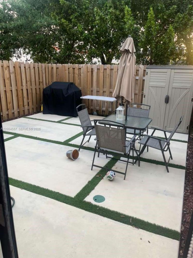 1431 NE 3rd Ave, Florida City, FL 33034 Photo