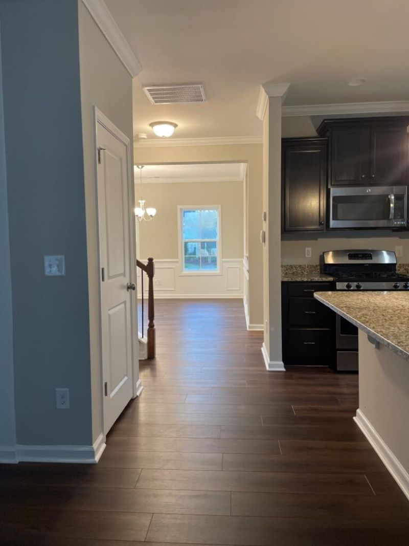 430 Forsythia Avenue Photo 10