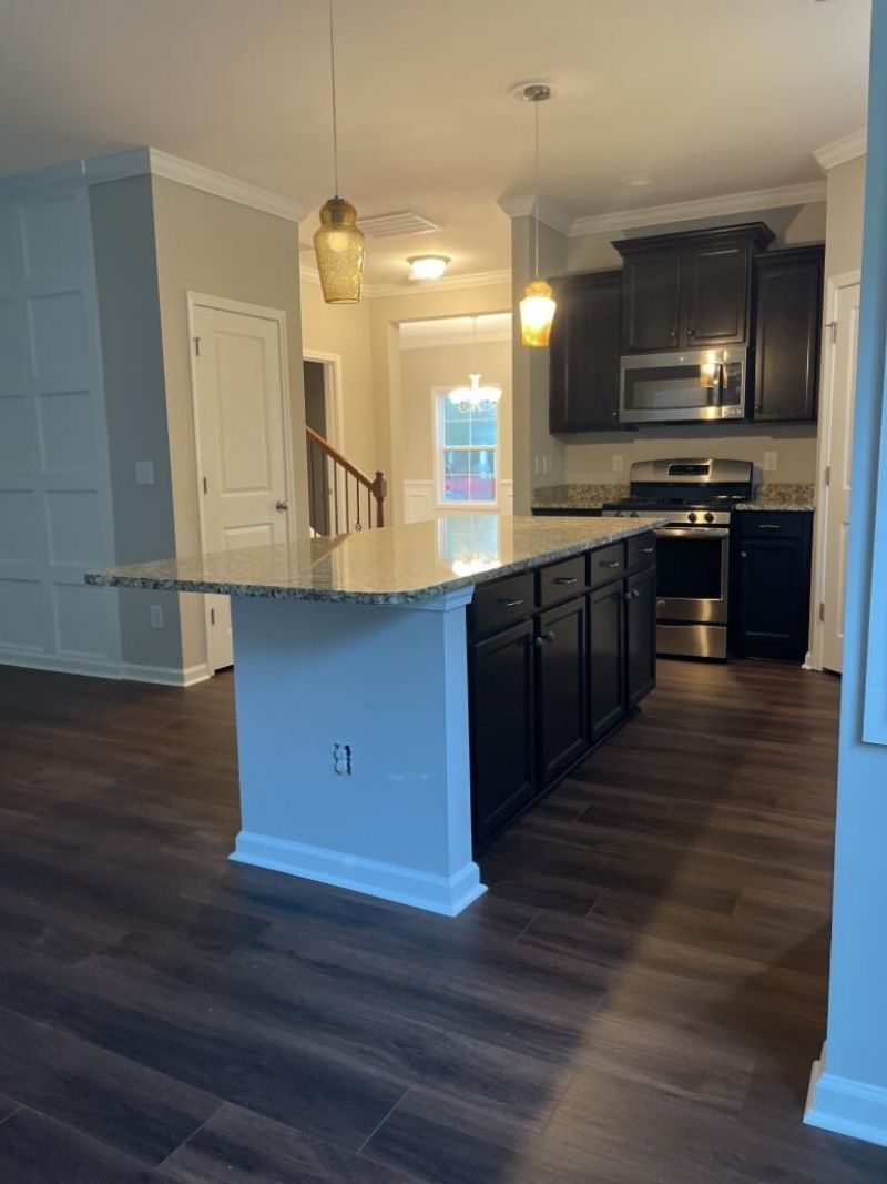 430 Forsythia Avenue Photo 9