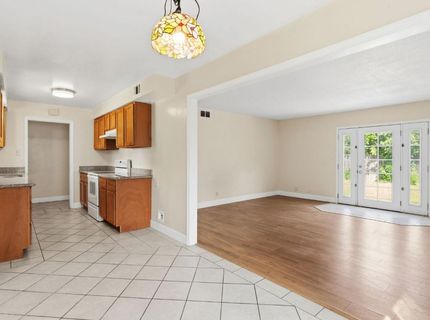 7609 Circle Pkwy, Sacramento, CA 95823 Photo