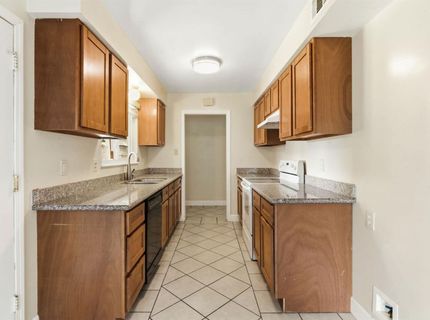 7609 Circle Pkwy, Sacramento, CA 95823 Photo