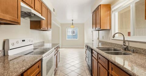 7609 Circle Pkwy, Sacramento, CA 95823 Photo