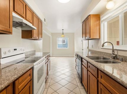 7609 Circle Pkwy, Sacramento, CA 95823 Photo