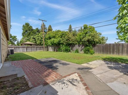 7609 Circle Pkwy, Sacramento, CA 95823 Photo