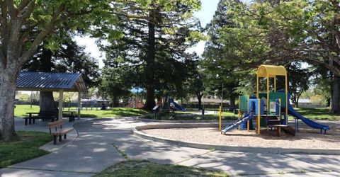 7609 Circle Pkwy, Sacramento, CA 95823 Photo